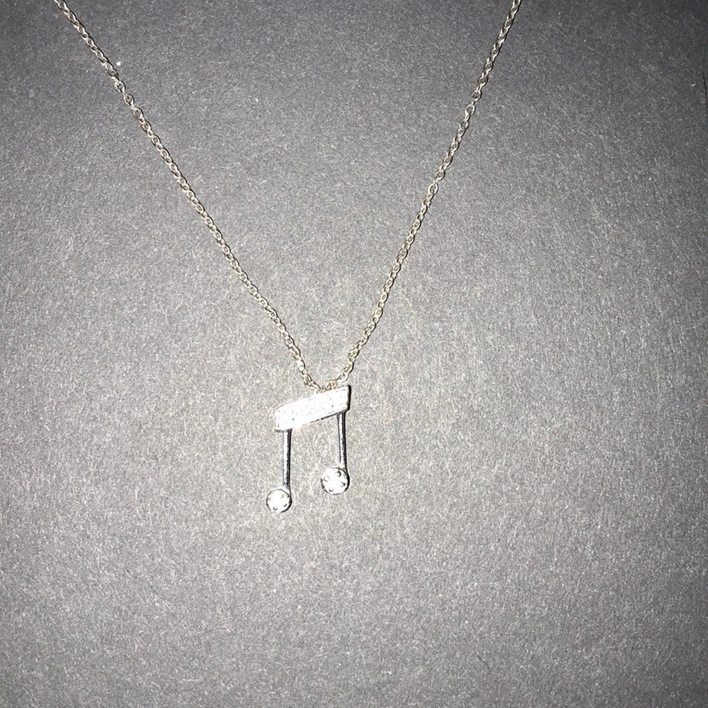 Musical Note Necklace - Picture 2 of 3
